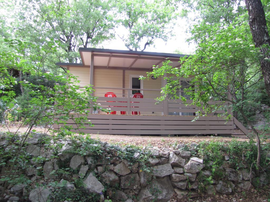 Camping Chalets Les Chênes Verts Vogue Exterior foto